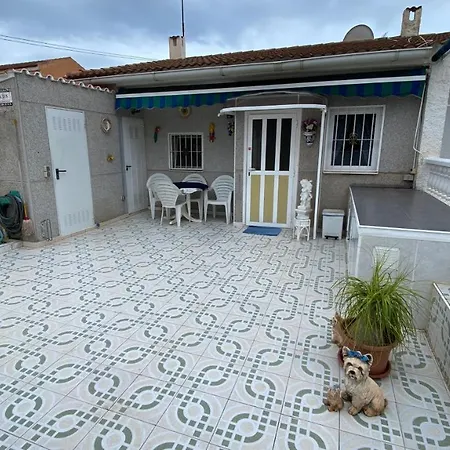 Mama Banana Relax House *